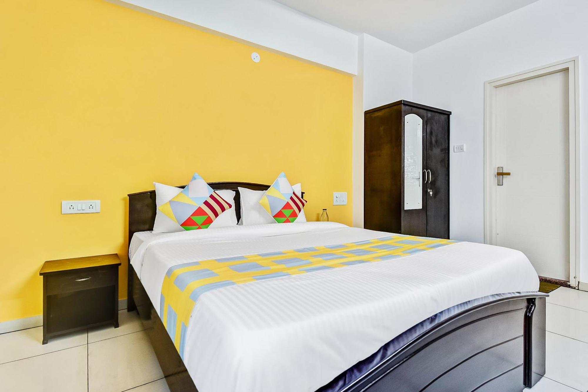 Hotel O Crystal Inn Bangalore Esterno foto